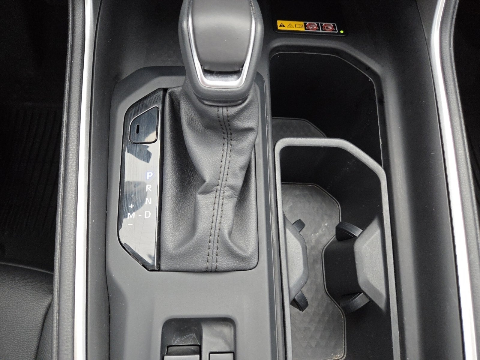 Used 2024 Toyota Grand Highlander AWD image 38