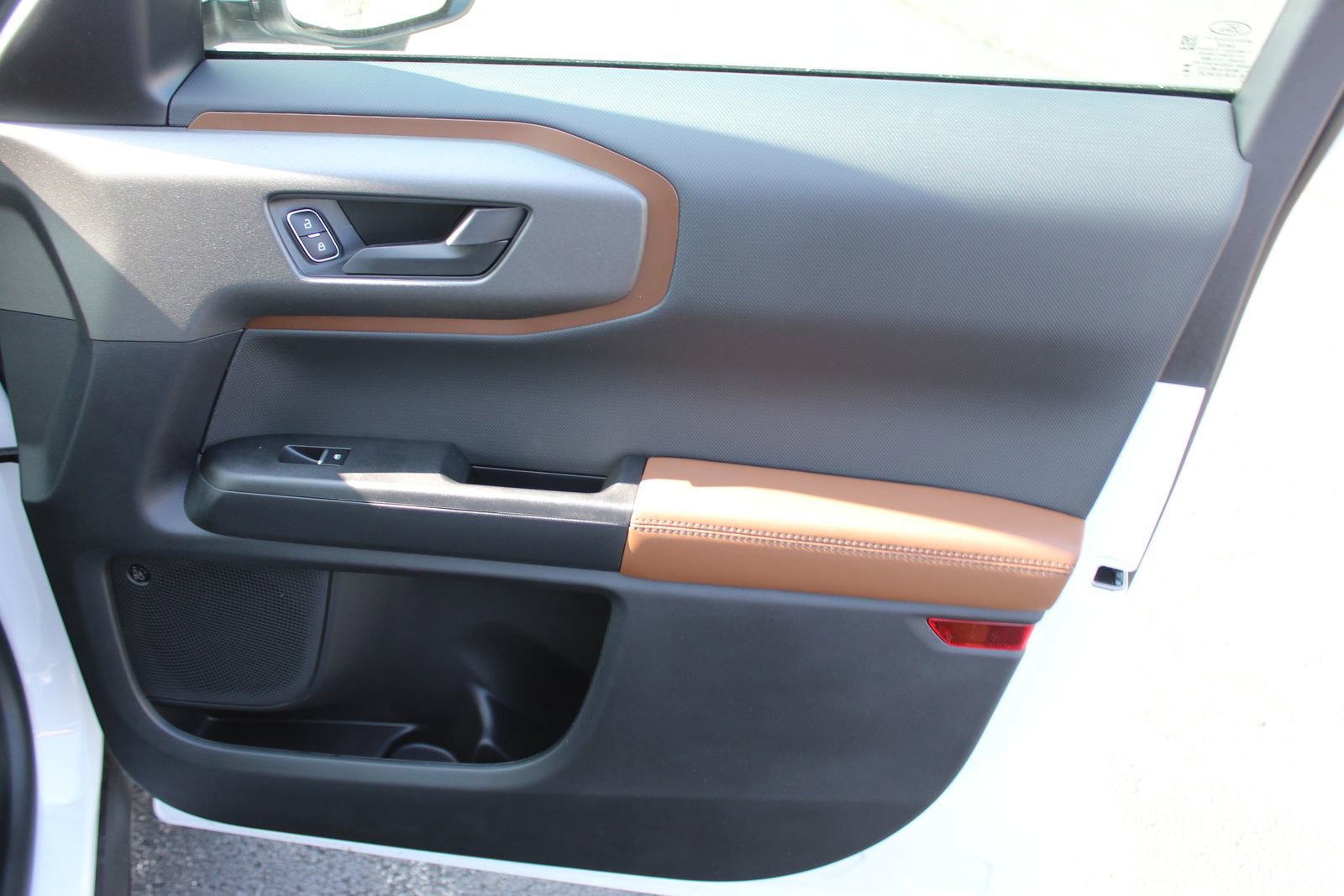 New 2025 Ford Bronco Sport Outer Banks w/ Outer Banks Tech Package+ image 11