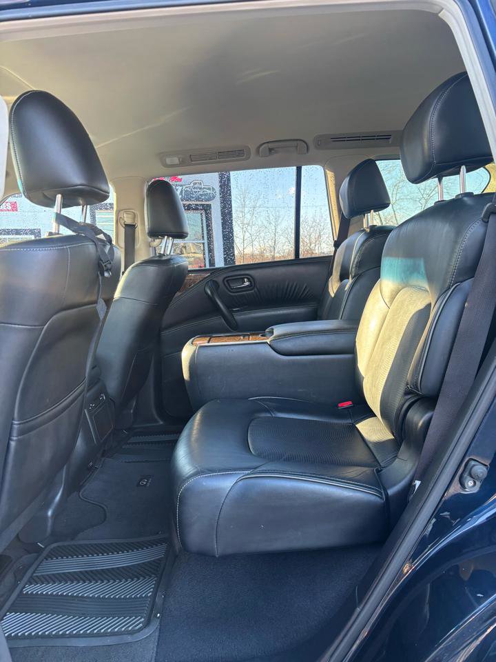 Used 2017 INFINITI QX80 4WD w/ Driver Assistance Package image 13