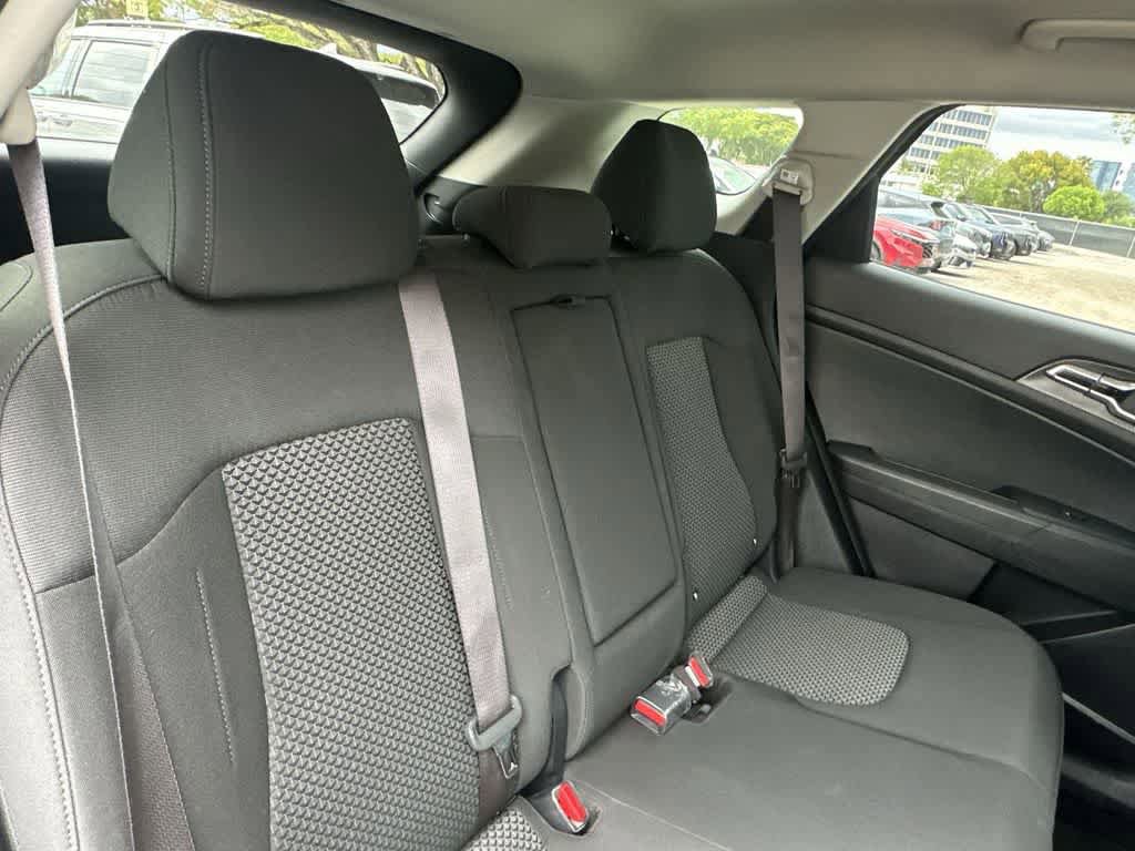 Certified 2023 Kia Sportage LX AWD/4WD image 26