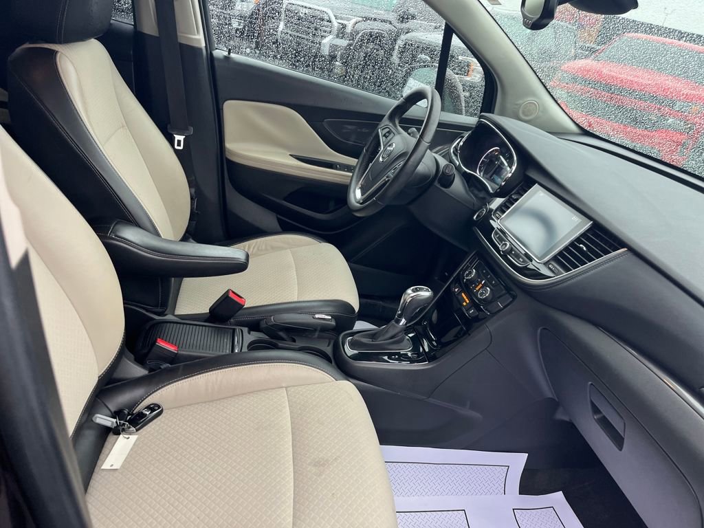 Used 2017 Buick Encore Preferred image 27