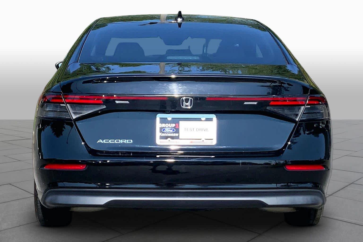 Used 2023 Honda Accord EX image 5