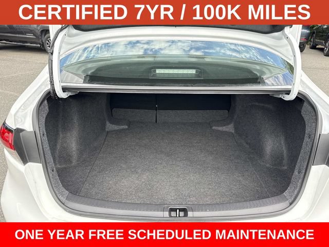 Used 2025 Toyota Corolla SE FWD image 12