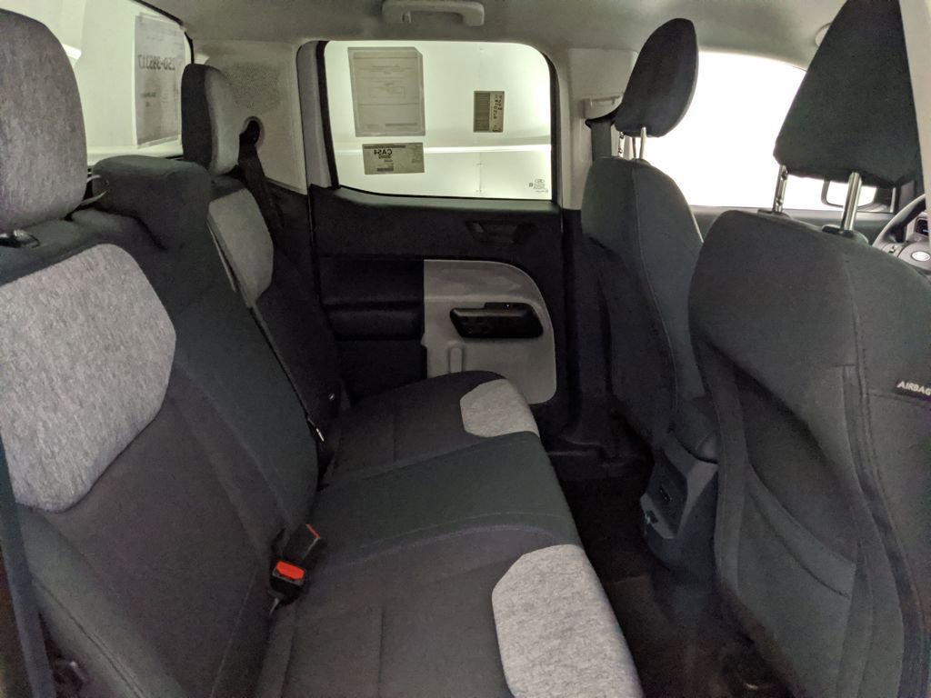 New 2026 Ford Maverick XLT image 25