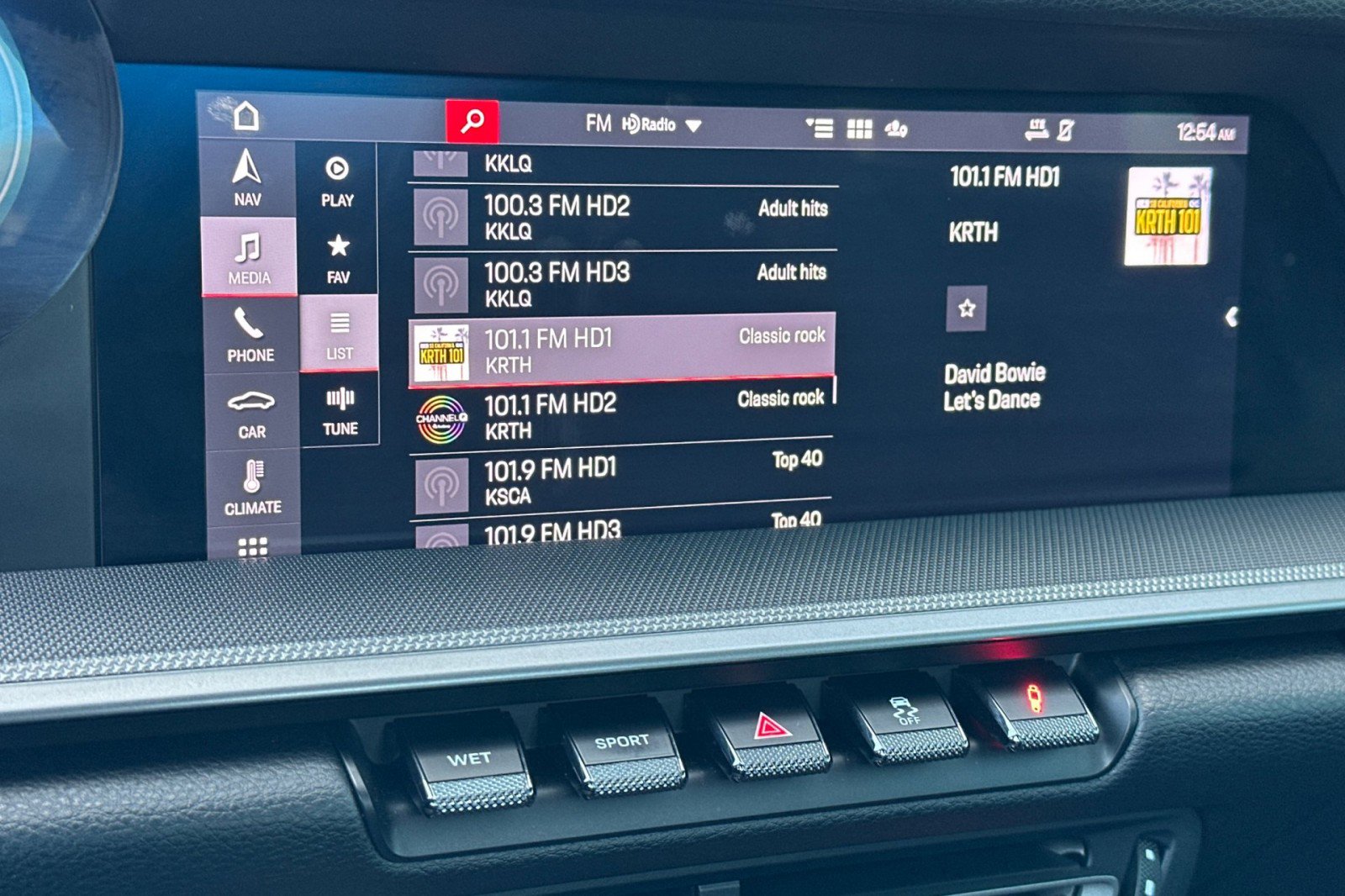 Certified 2021 Porsche 911 Carrera image 17