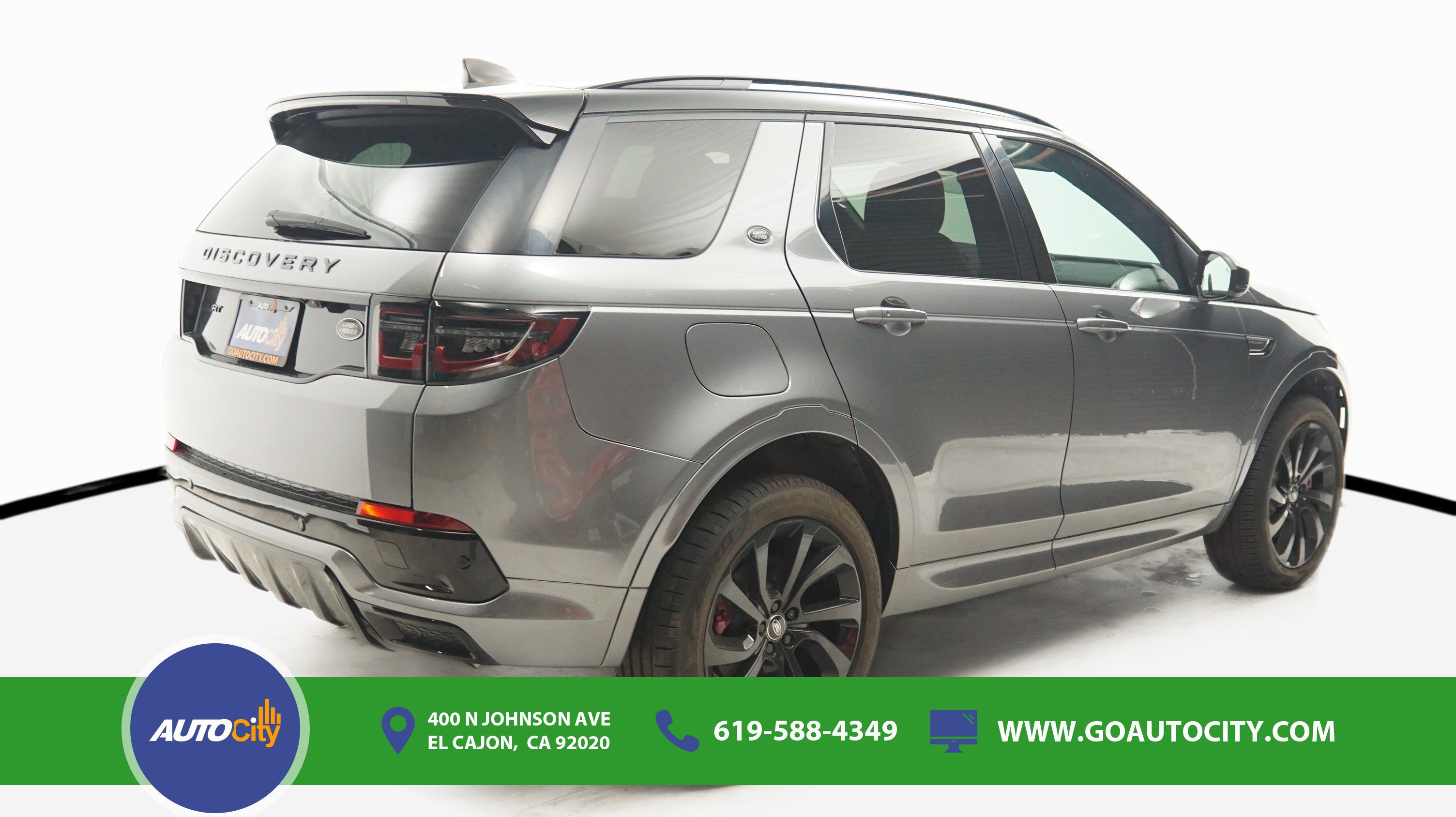 Used 2023 Land Rover Discovery Sport SE R-Dynamic AWD/4WD image 6