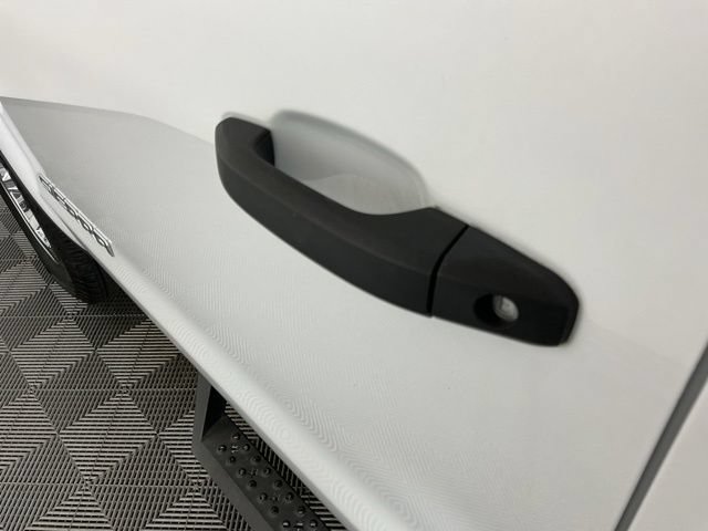 Used 2017 GMC Sierra 1500 2WD Regular Cab image 9