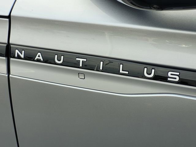 New 2026 Lincoln Nautilus Reserve AWD/4WD image 24