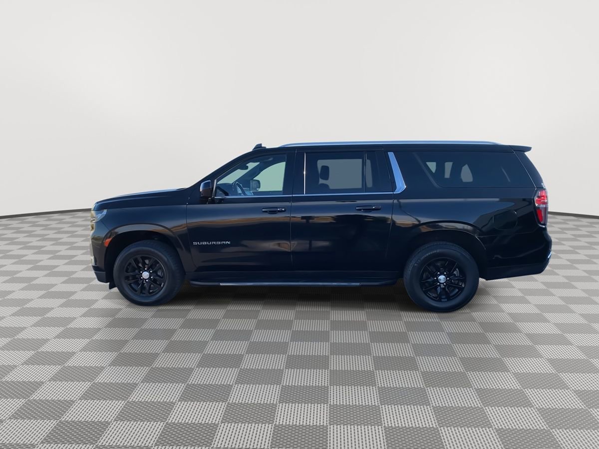 Used 2022 Chevrolet Suburban LS AWD/4WD image 4