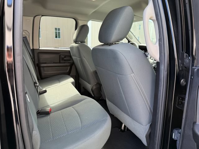 Used 2015 RAM 1500 Express AWD/4WD image 20