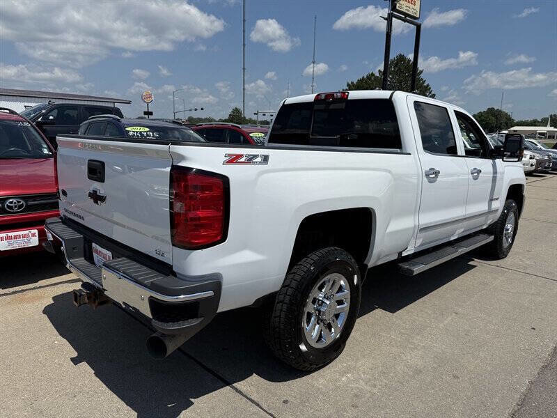 Used 2017 Chevrolet Silverado 3500 LTZ w/ Duramax Plus Package image 7