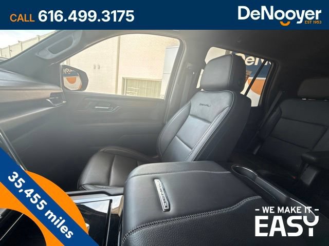 Used 2025 GMC Yukon Denali AWD/4WD image 28