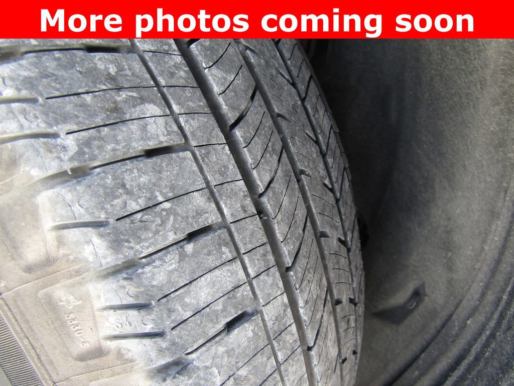 Used 2024 Ford Explorer Limited w/ Equipment Group 301A image 10