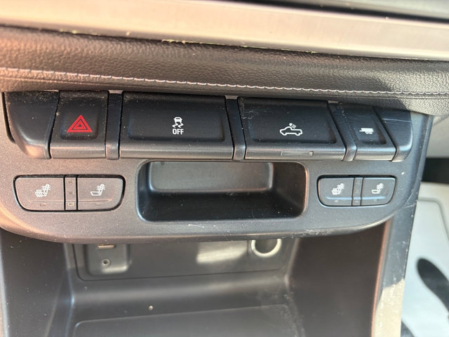 Used 2016 GMC Canyon SLT w/ Trailering Package RWD image 16