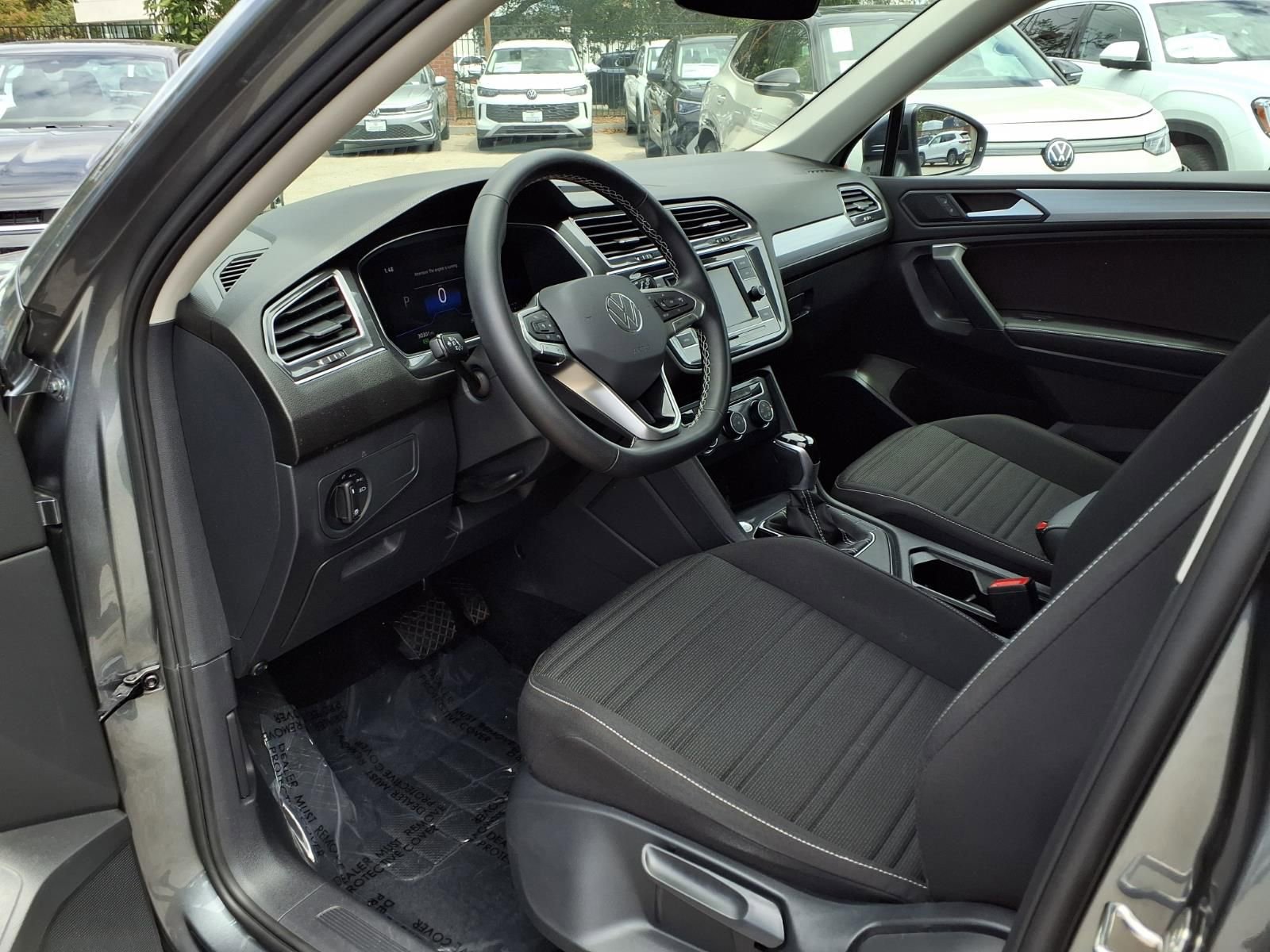 Used 2023 Volkswagen Tiguan S FWD image 18