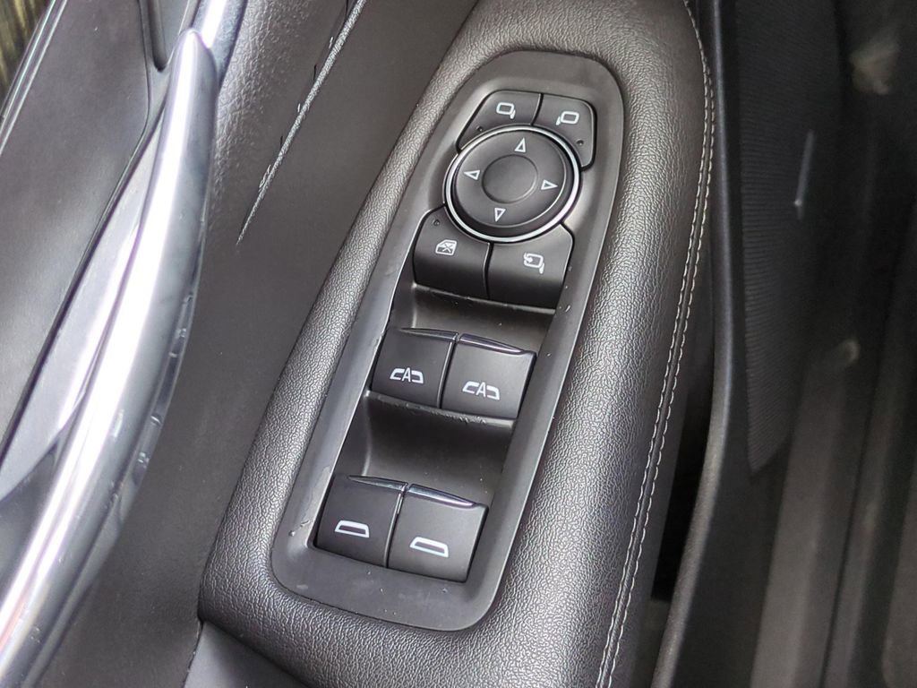 Used 2021 Cadillac XT6 Premium Luxury w/ LPO, Floor Liner Package image 22