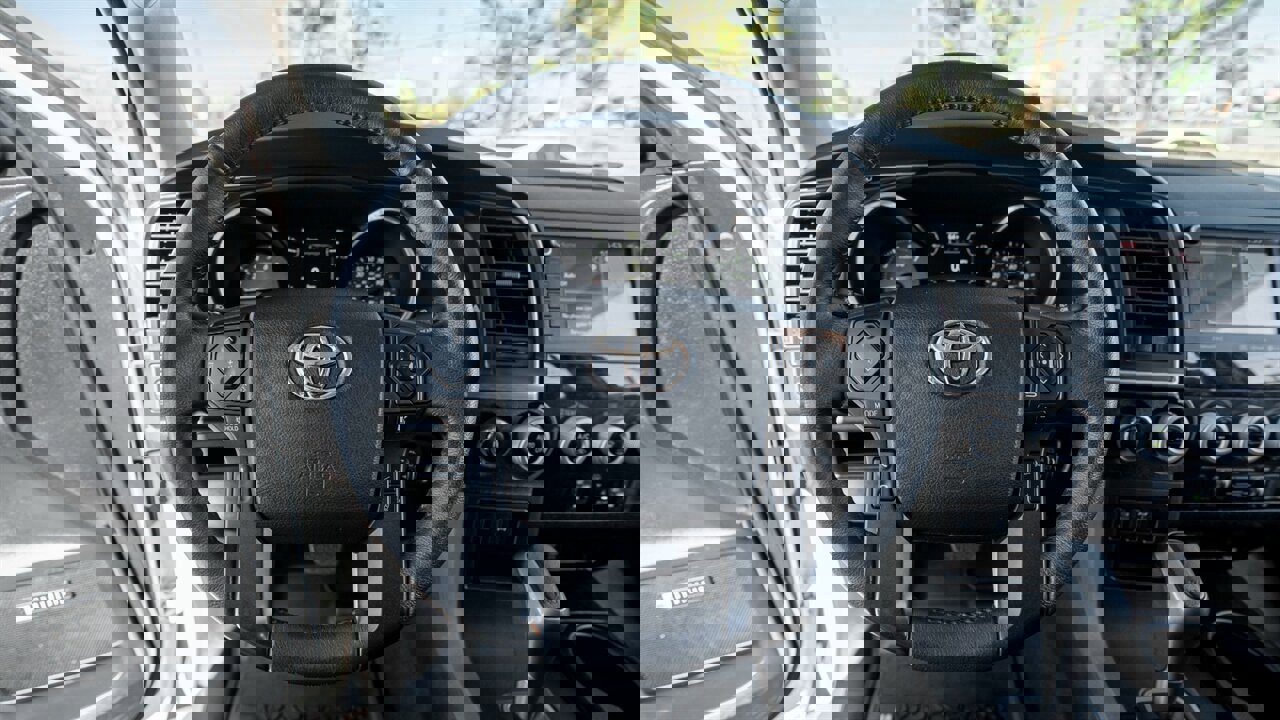 Used 2021 Toyota Sequoia TRD Pro AWD/4WD image 29