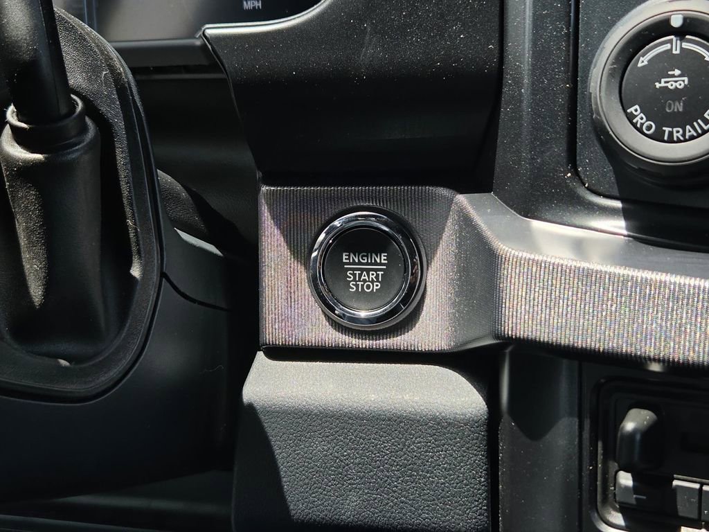 New 2026 Ford F350 Platinum AWD/4WD image 31