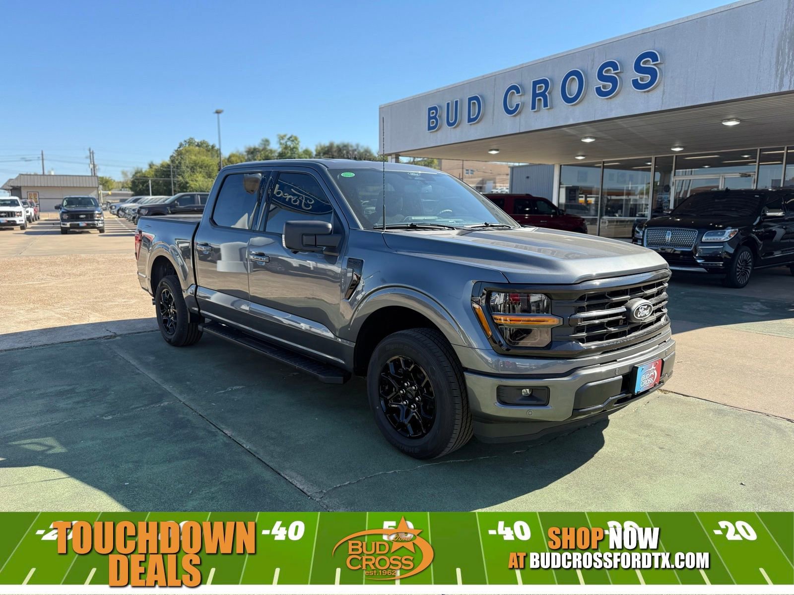 New 2025 Ford F150 XLT w/ Equipment Group 302A MID