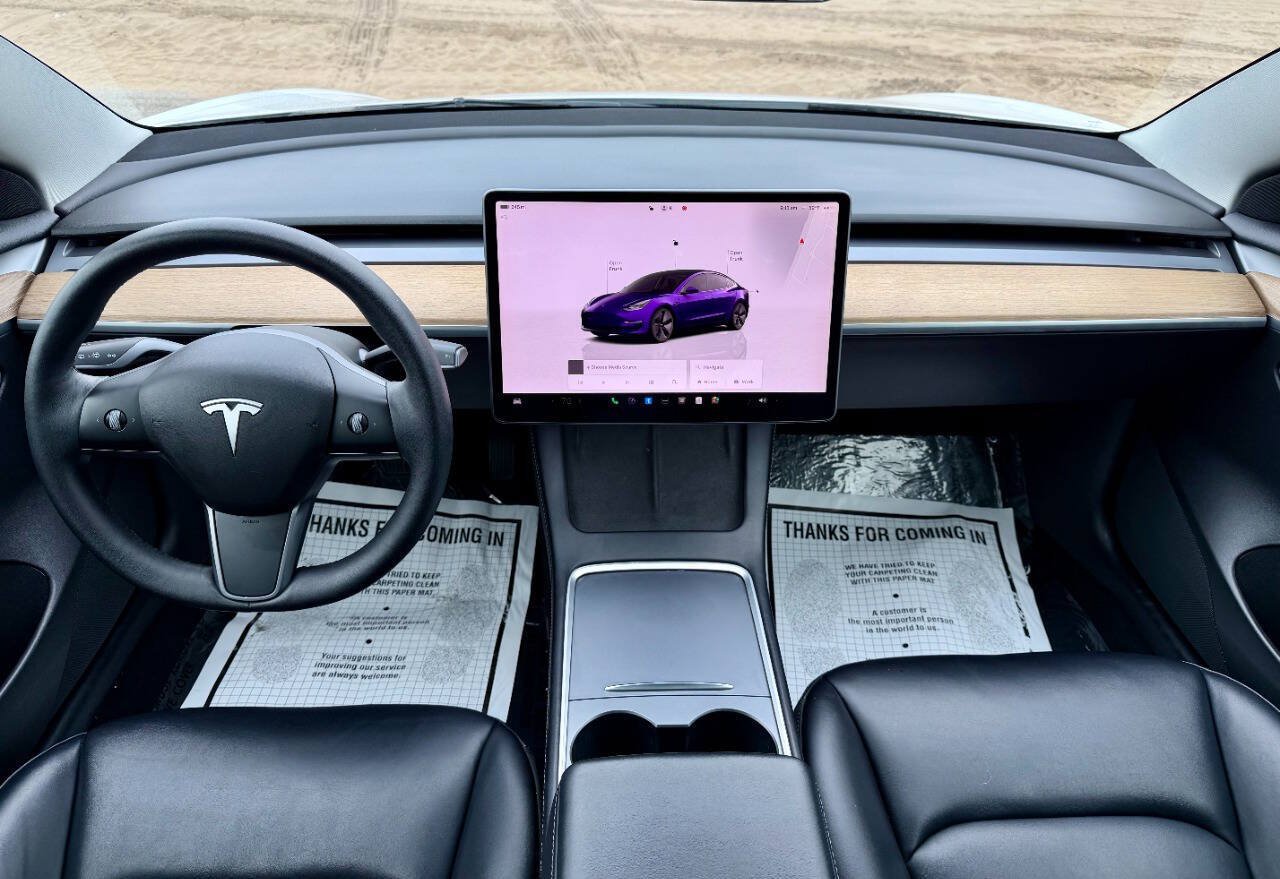 Used 2022 Tesla Model 3 Long Range AWD/4WD image 9