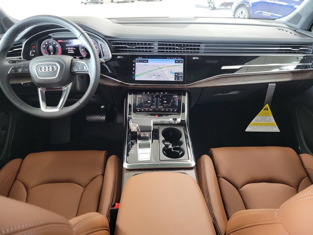 Certified 2025 Audi Q7 3.0T Prestige w/ Prestige Package AWD/4WD image 17