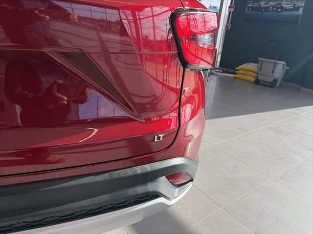 Used 2025 Chevrolet Trax LT w/ LT Convenience Package image 43