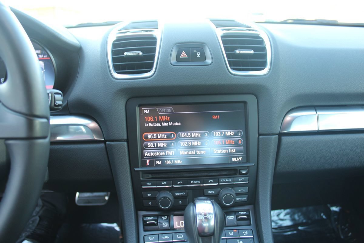 Used 2014 Porsche Cayman RWD image 28