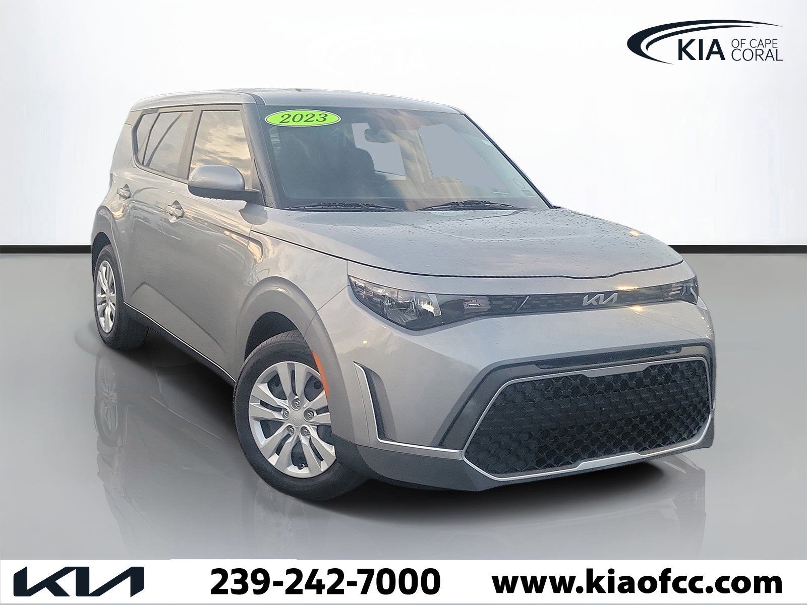 Certified 2023 Kia Soul LX FWD image 1