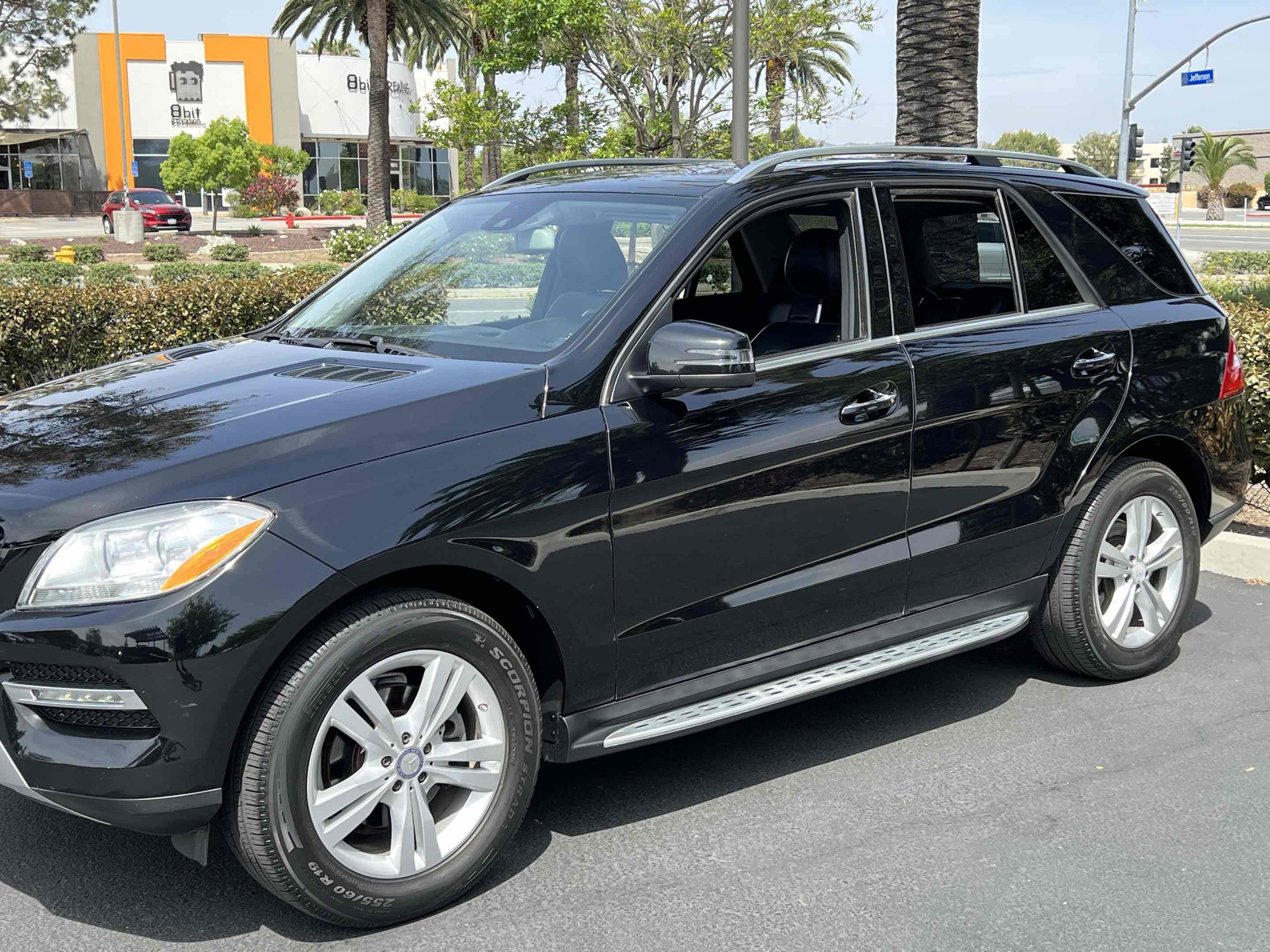 Used 2015 Mercedes-Benz ML 350 4MATIC w/ Premium 1 Package image 57