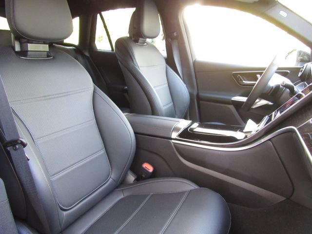 Used 2026 Mercedes-Benz GLC 300 4MATIC image 19