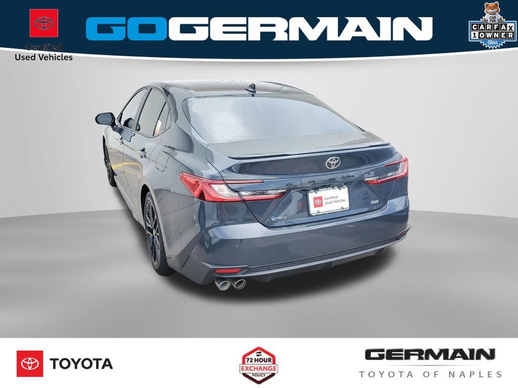 Used 2025 Toyota Camry SE w/ Convenience Package FWD image 11