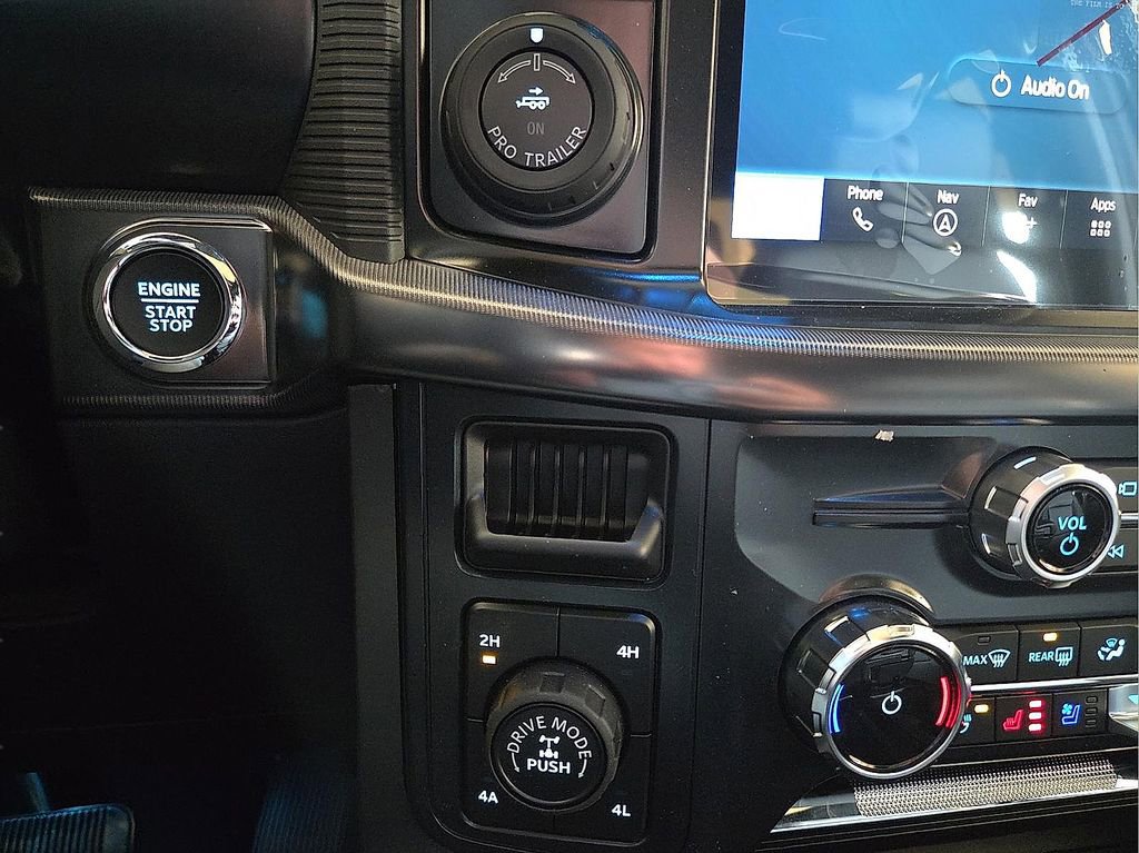 New 2025 Ford F150 Lariat w/ Equipment Group 502A High image 16