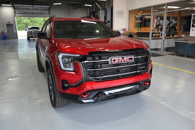 New 2026 GMC Terrain AT4 w/ LPO, Floor Liner Package AWD/4WD image 3