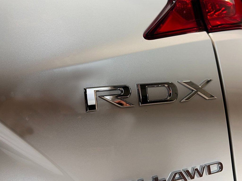 Used 2026 Acura RDX w/ Technology Package AWD/4WD image 5