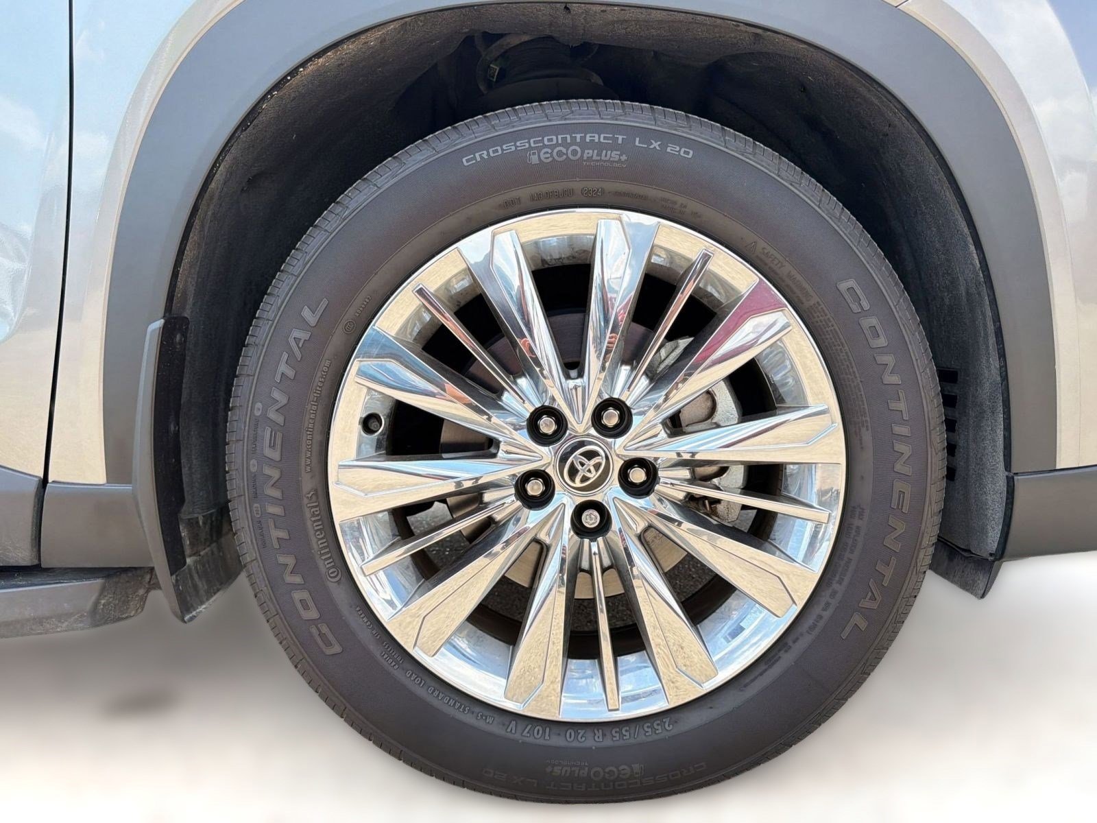 Used 2025 Toyota Grand Highlander AWD image 11