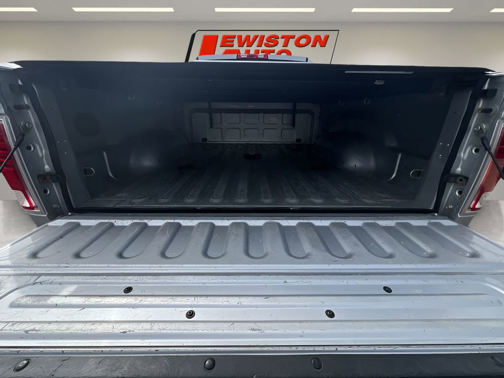 Used 2016 RAM 3500 Laramie image 25