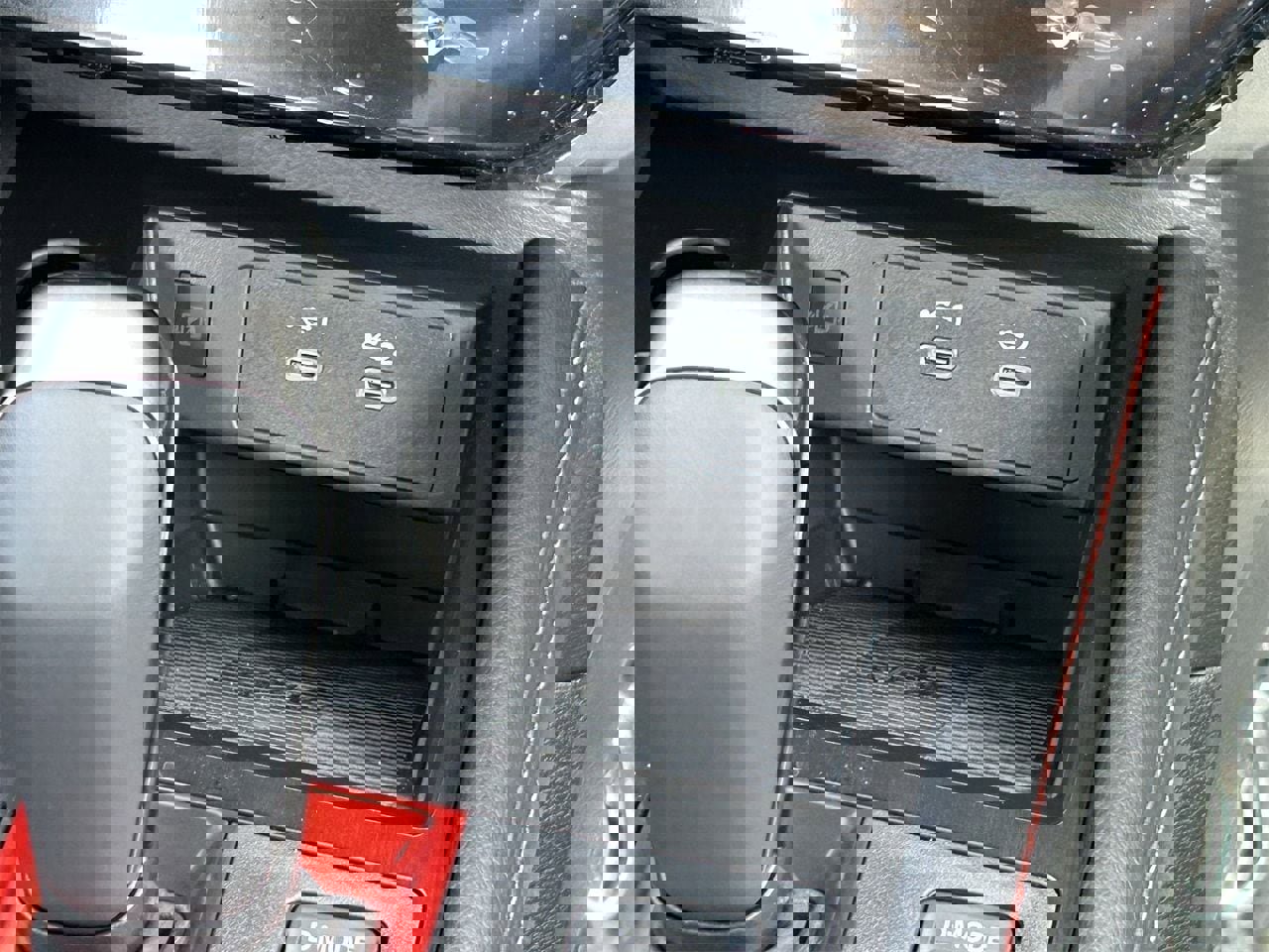 New 2026 Nissan Kicks SR image 24