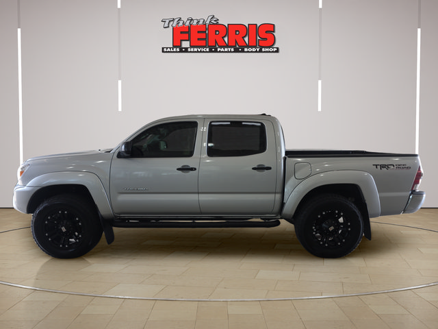 Used 2012 Toyota Tacoma 4x4 Double Cab w/ SR5 Pkg image 8