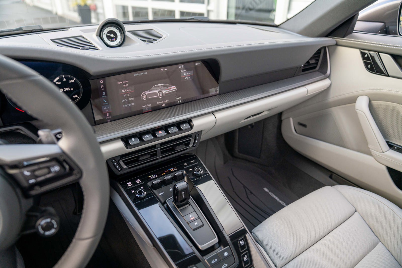 Used 2021 Porsche 911 Carrera S RWD image 17