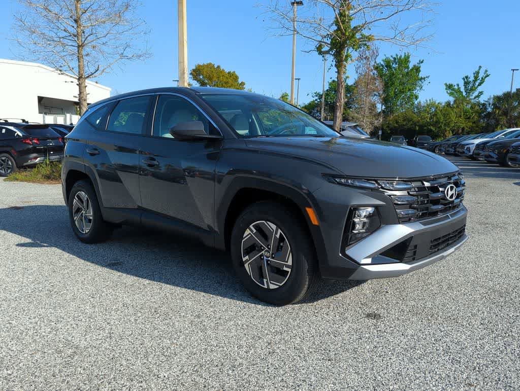 New 2026 Hyundai Tucson Blue SE AWD/4WD image 9