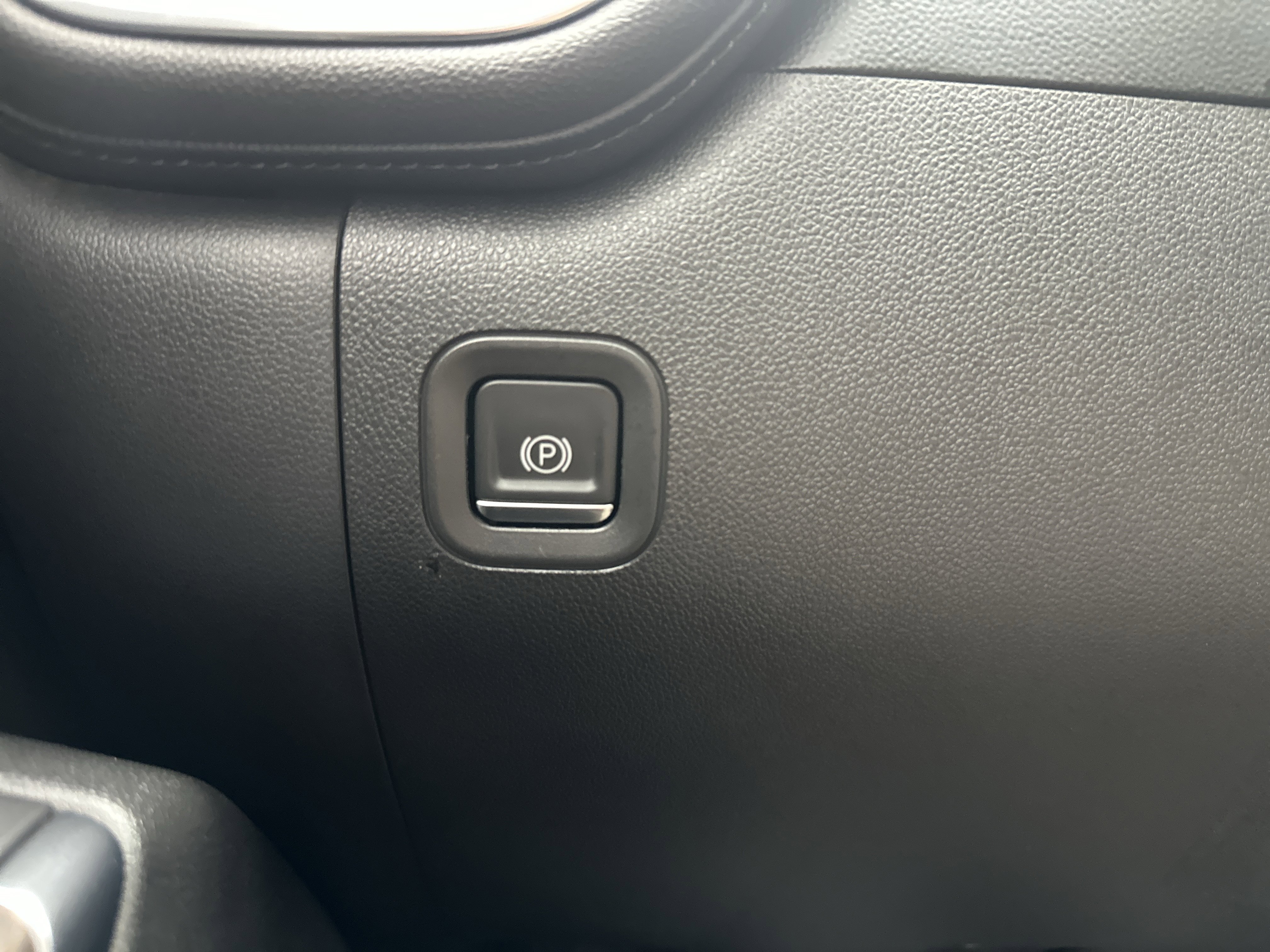 Used 2019 GMC Sierra 1500 Denali w/ Technology Package image 23