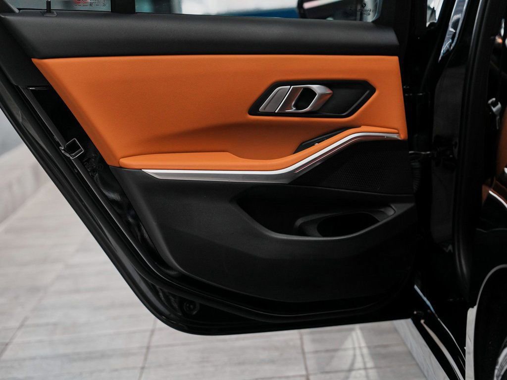 Used 2023 BMW 330e xDrive image 13