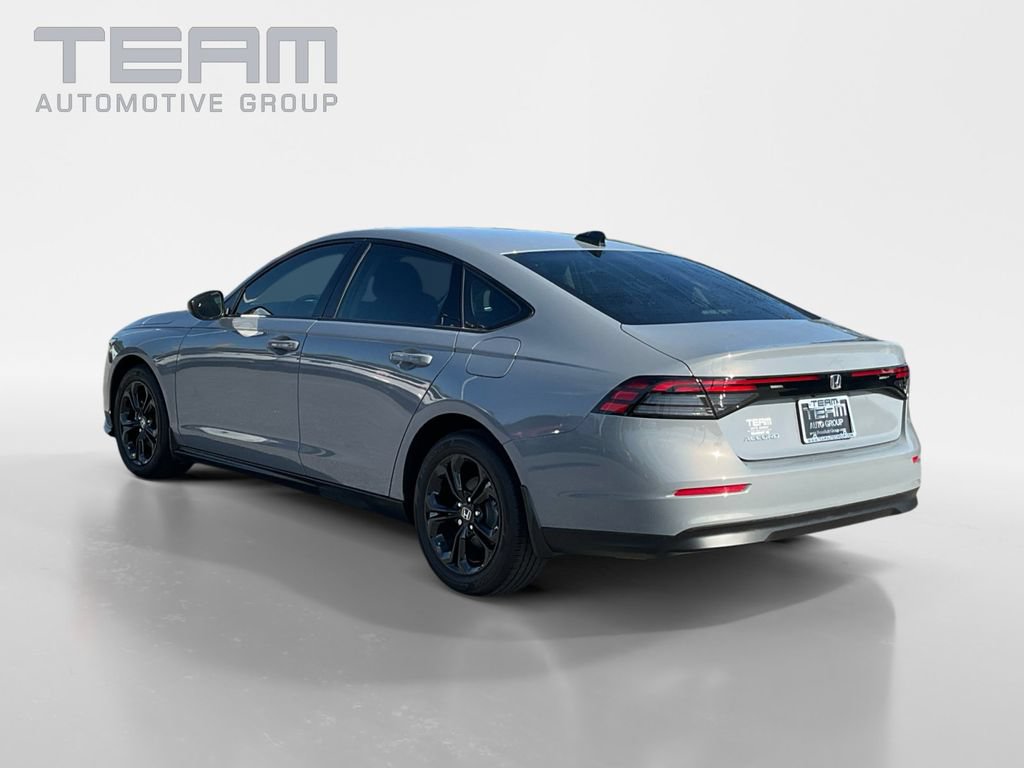 Used 2025 Honda Accord SE image 5