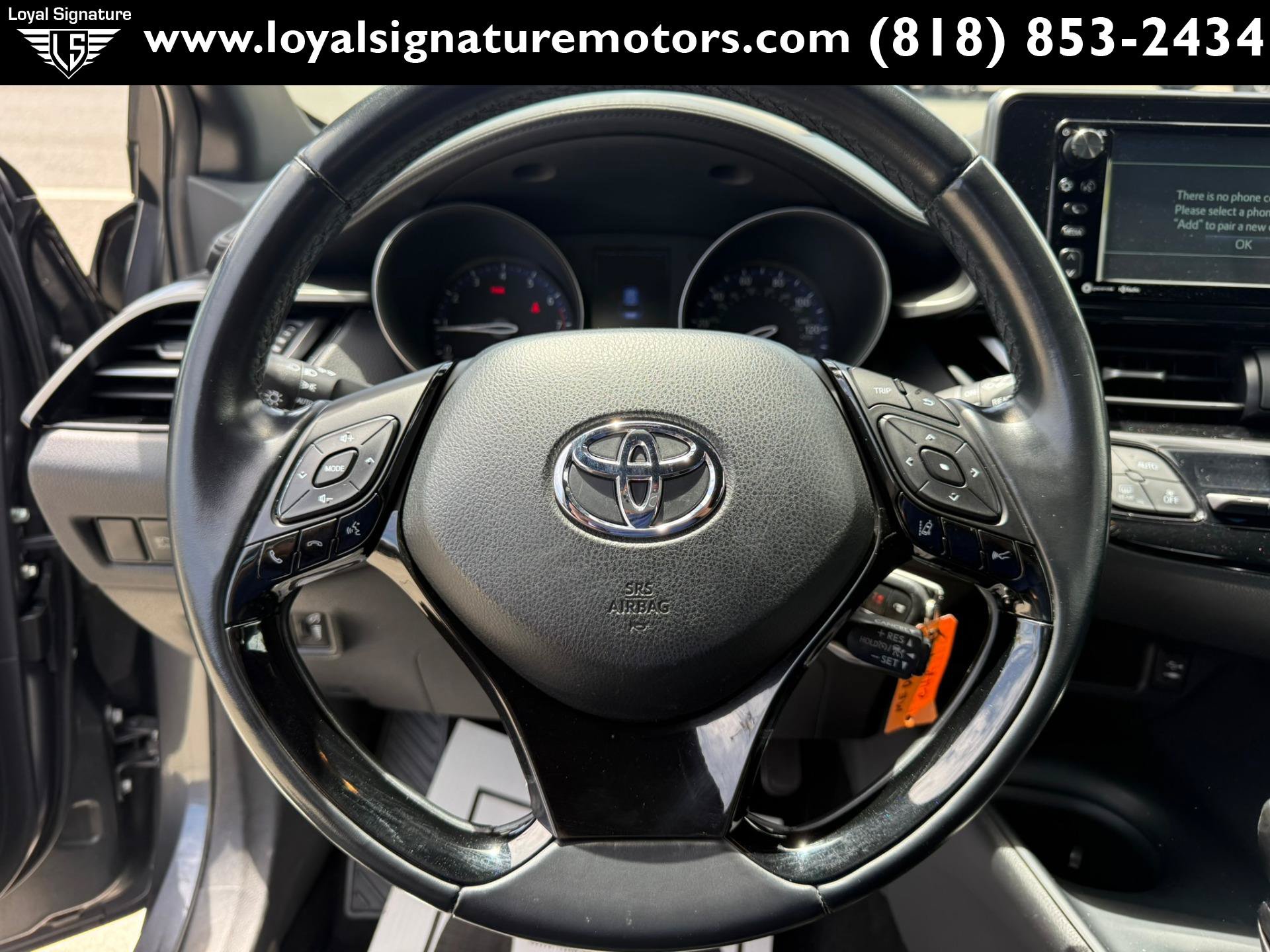 Used 2018 Toyota C-HR XLE FWD image 18