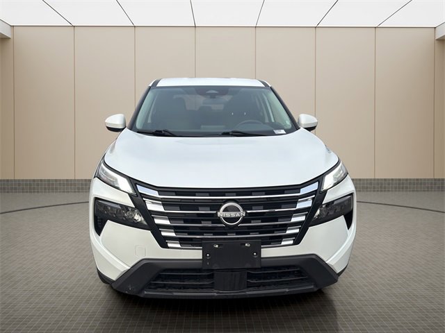 Used 2024 Nissan Rogue SV image 8