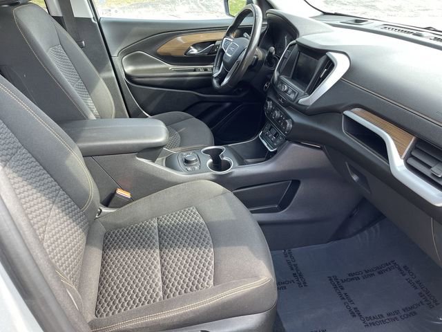 Used 2021 GMC Terrain SLE w/ Driver Convenience Package FWD image 17