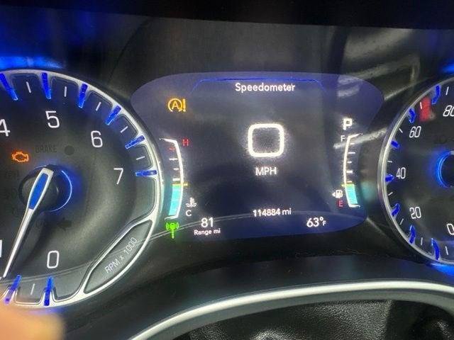 Used 2018 Chrysler Pacifica Touring-L Plus FWD image 34