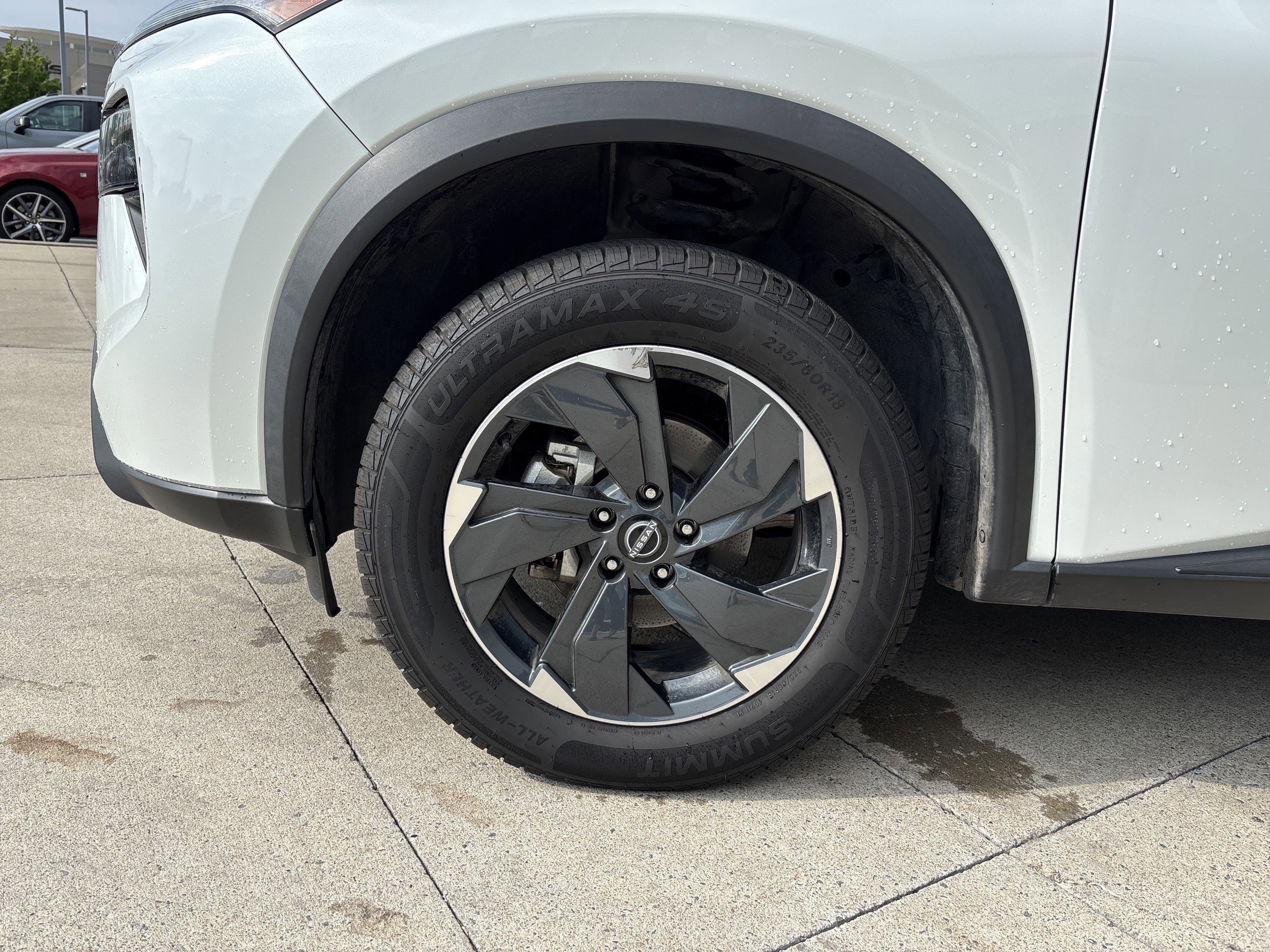 Used 2024 Nissan Rogue SV AWD/4WD image 33
