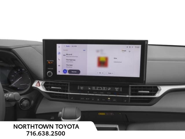 New 2026 Toyota Sienna XLE image 10