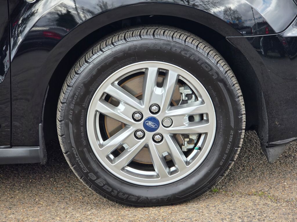 Used 2019 Ford Transit Connect XLT FWD image 29